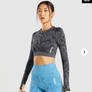 Gymshark black camo crop top long-sleeve! New!